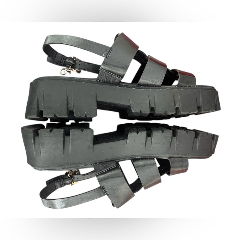 GBG Los Angeles black chunky Platform sandal grunge punk minimalist 
Size 9M - Picture 5 of 8